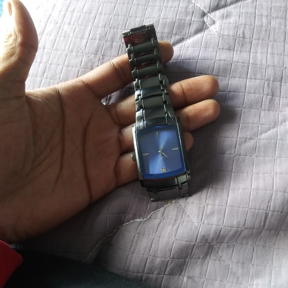 Watch - Picture 2 of 2